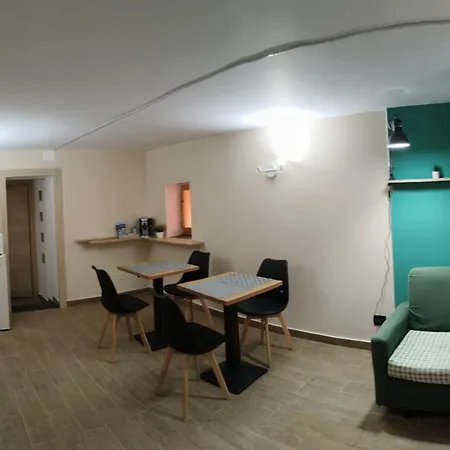 Vussia Bed & Breakfast 3*
